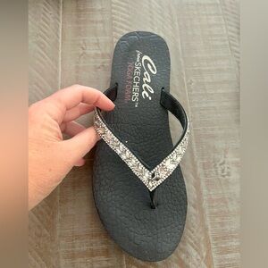 Skechers Cali Women's Black Rhinestone Flip Flops